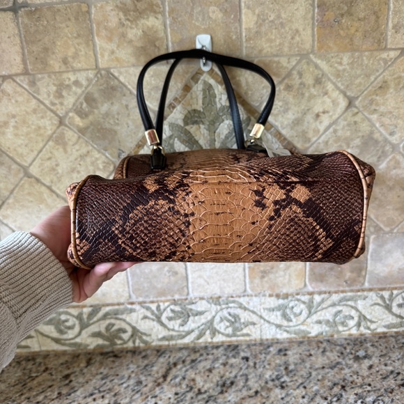 NWT COACH Minetta Leather Print‎ Crossbody Purse w/Gold Hardware - Picture 9 of 15